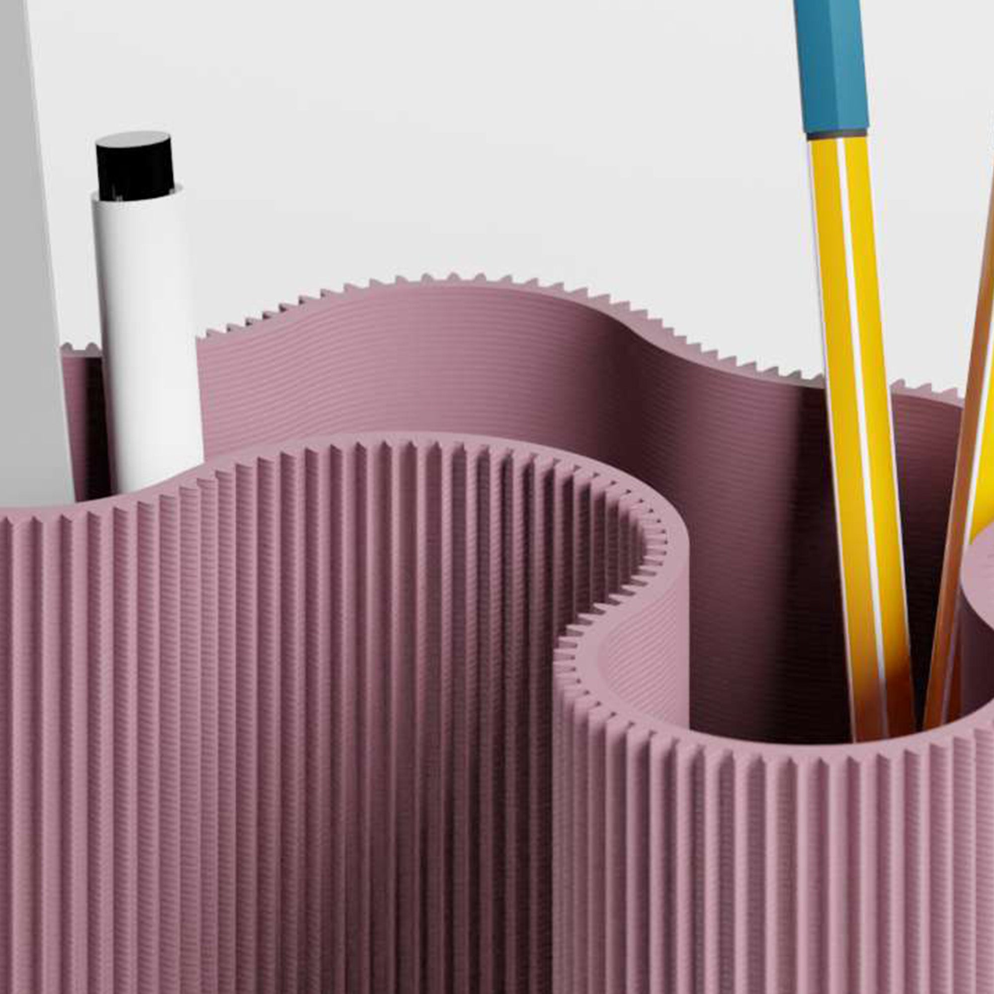 Detail der gerippten Struktur des KORALLE Stiftehalters Modul vier in lila aus dem 3D Druck #farbe_aschlila