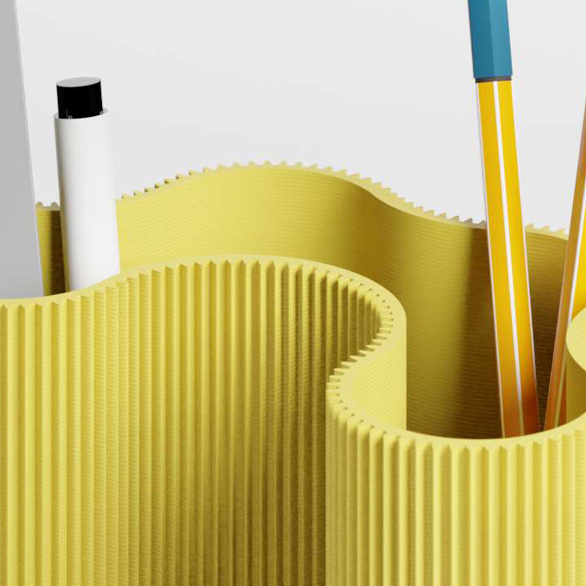 Detail der gerippten Struktur des KORALLE Stiftehalters Modul vier in gelb aus dem 3D Druck #farbe_gelb