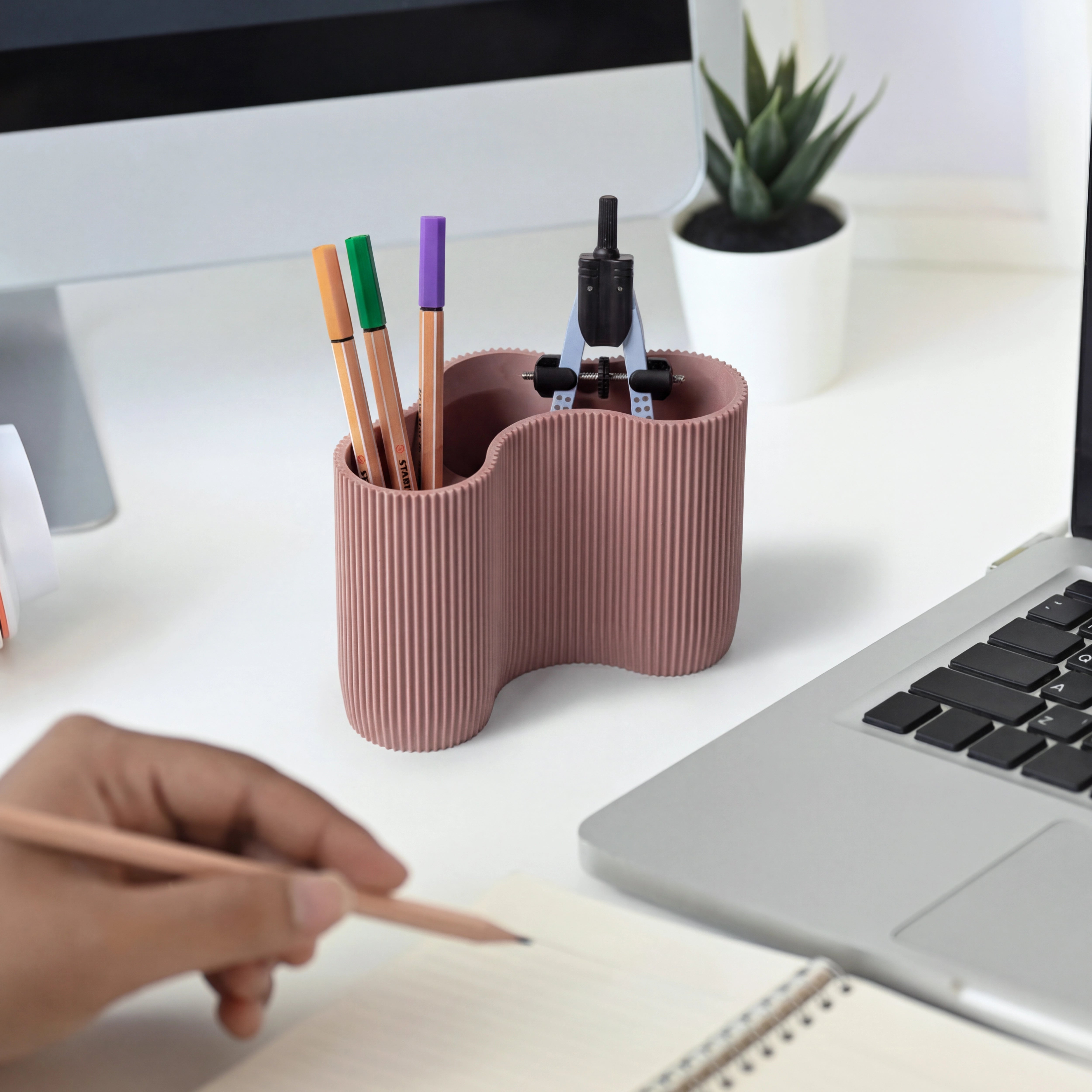 Organizer_fuer_den_schreibtisch