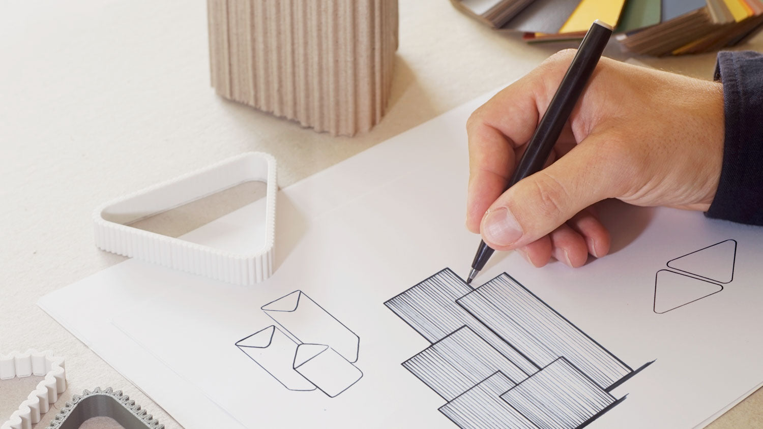 design der dreiecksvase