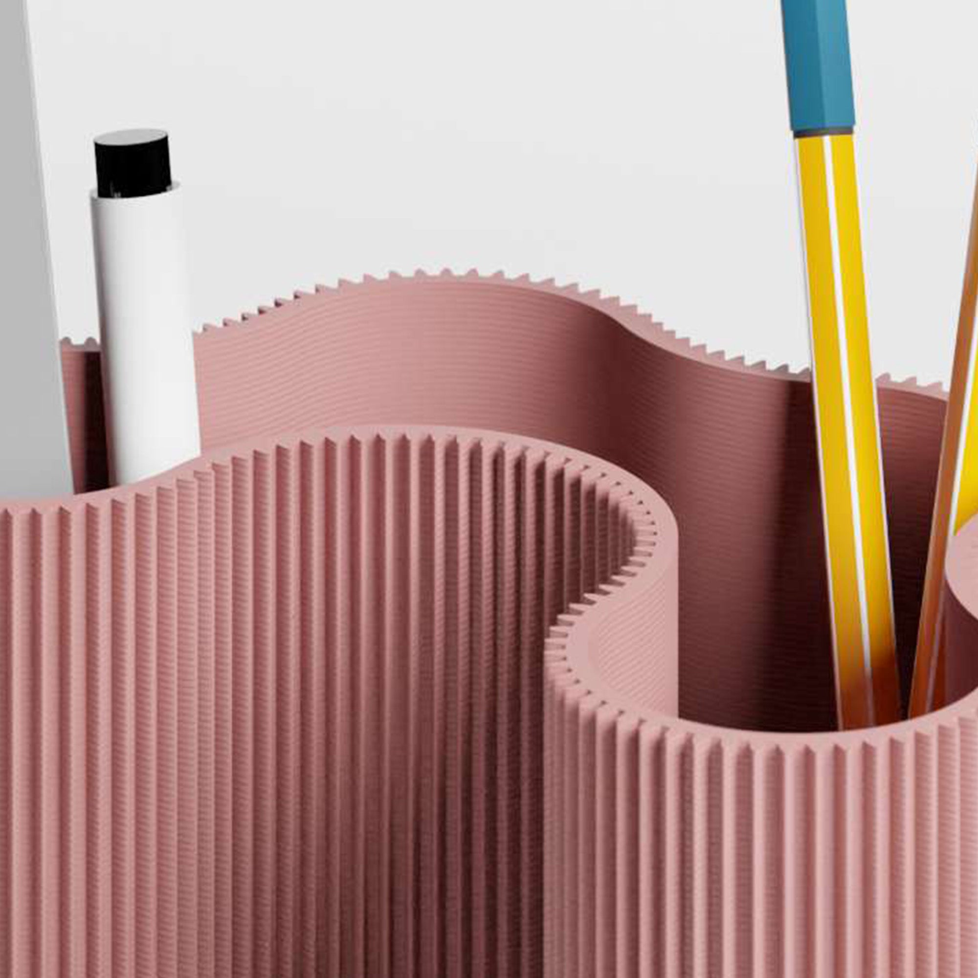 Detail der gerippten Struktur des KORALLE Stiftehalters Modul vier in altrosa aus dem 3D Druck #farbe_terracotta