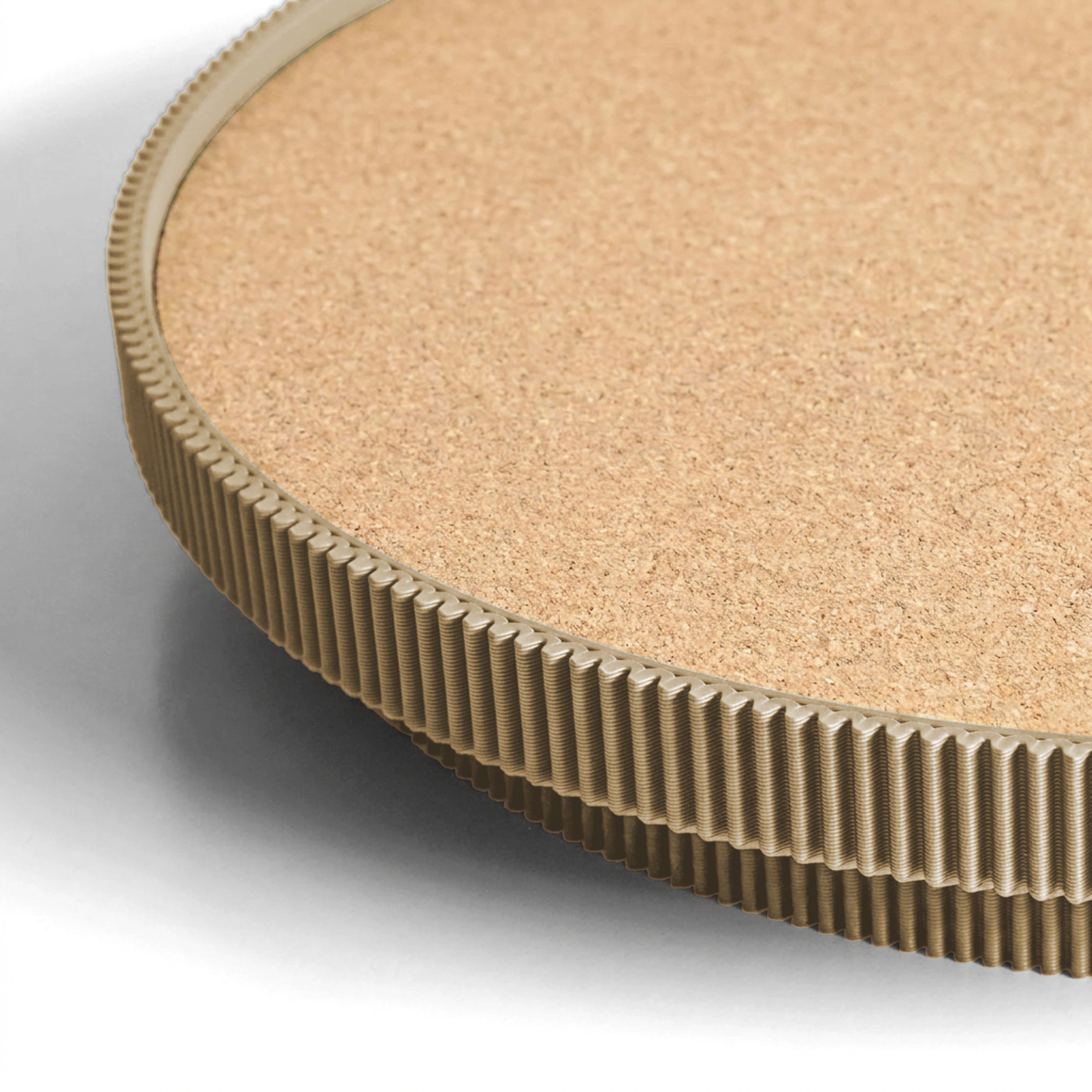 Detail der Korkoberfläche und des gerippten Rands vom runden Deko-Tablett aus dem 3D Druck #farbe_beige